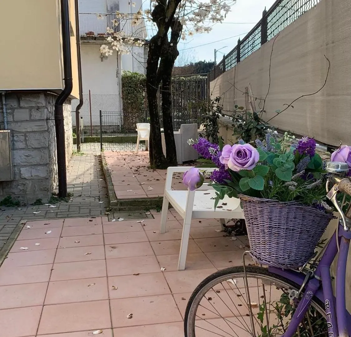 Casa Vacanza Natasha Como Guest house